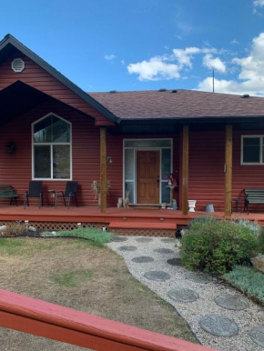 Entire house ,Lake View Cottage ,sleeps 8